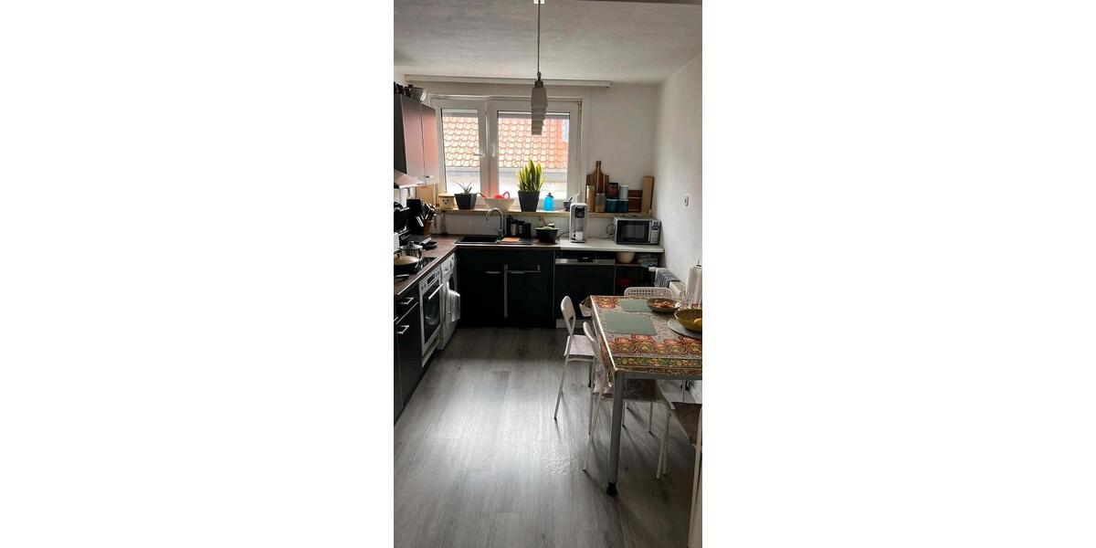 3 Zimmer Wohnung mit EBK und Balkon 3 zimmer