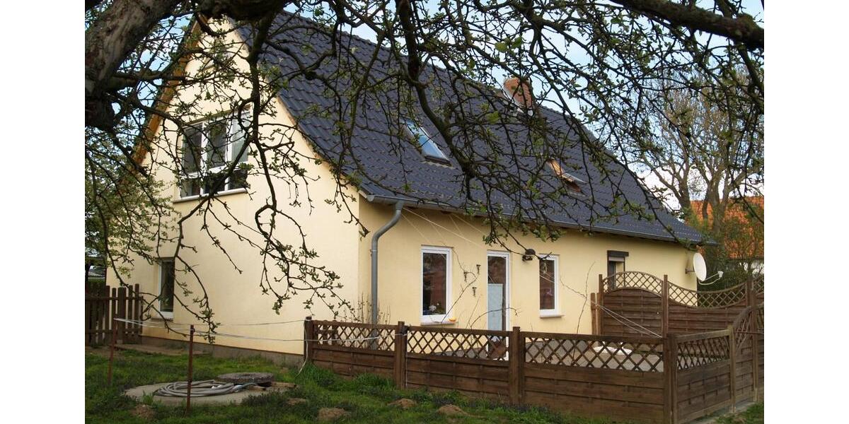 Etagenwohnung Schwedt (Oder) - 3 Zimmer, 120 m&sup2;, 1.200&euro; | Angebot:26250502