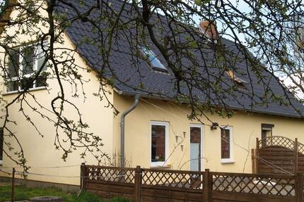 Wohnung Schwedt (Oder) - 3 Zimmer, 120 m&sup2;, 1.200&euro; | Angebot:26250502