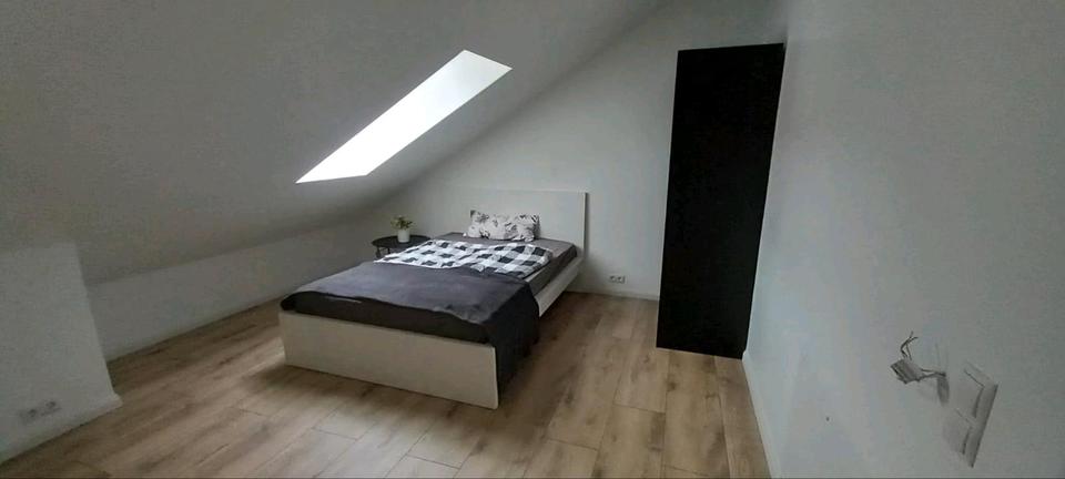 Wohnen auf Zeit Lauda-Königshofen Königshofen - 5 Zimmer, 15 m&sup2;, 560&euro; | Angebot:25383935