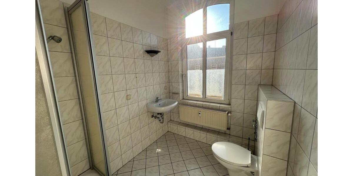 Etagenwohnung Bitterfeld-Wolfen Bitterfeld - 1 Zimmer, 46 m&sup2;, 340&euro; | Angebot:24660395