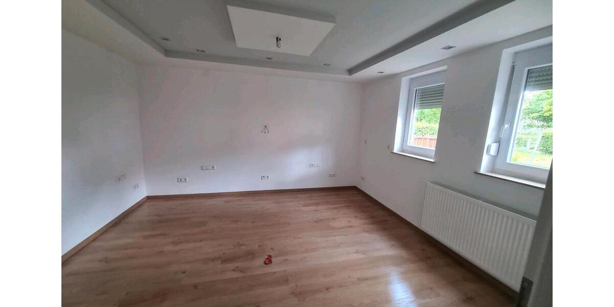 Einfamilienhaus Albstadt Gemarkung Onstmettingen - 5 Zimmer, 150 m&sup2;, 1.100&euro; | Angebot:26690340
