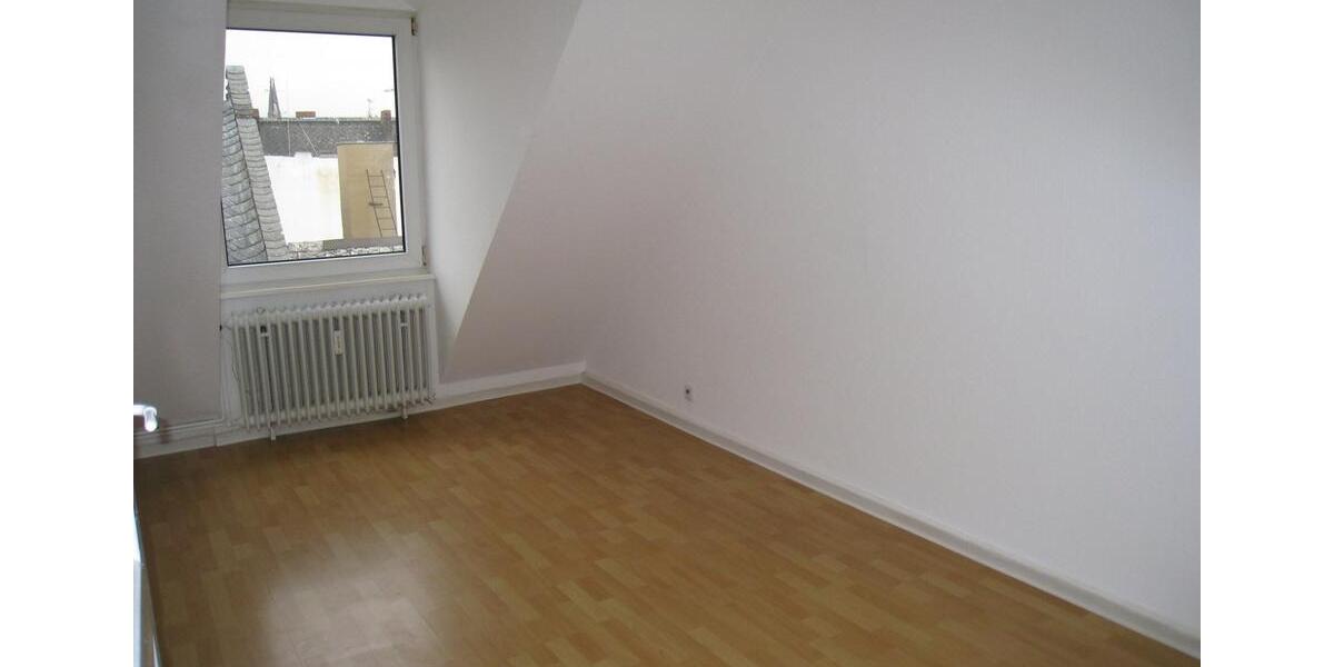 Dachgeschoßwohnung Wiesbaden Bierstadt - 2 Zimmer, 35 m&sup2;, 550&euro; | Angebot:26413112