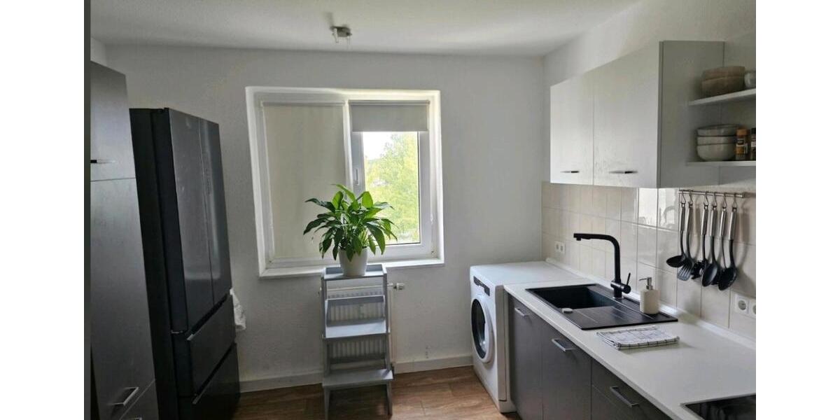 Etagenwohnung Dessau-Roßlau Dessau - 3 Zimmer, 84 m&sup2;, 745&euro; | Angebot:26631311