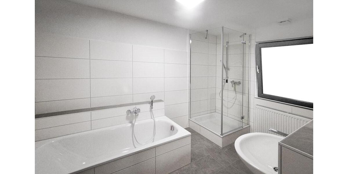 Dachgeschoßwohnung Hartheim am Rhein - 3 Zimmer, 88 m&sup2;, 1.056&euro; | Angebot:25718984