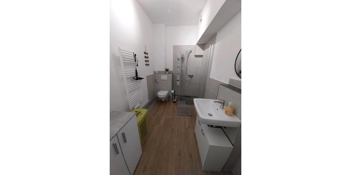 Schöne Möbelierte 1 Raumwohnung 1 zimmer