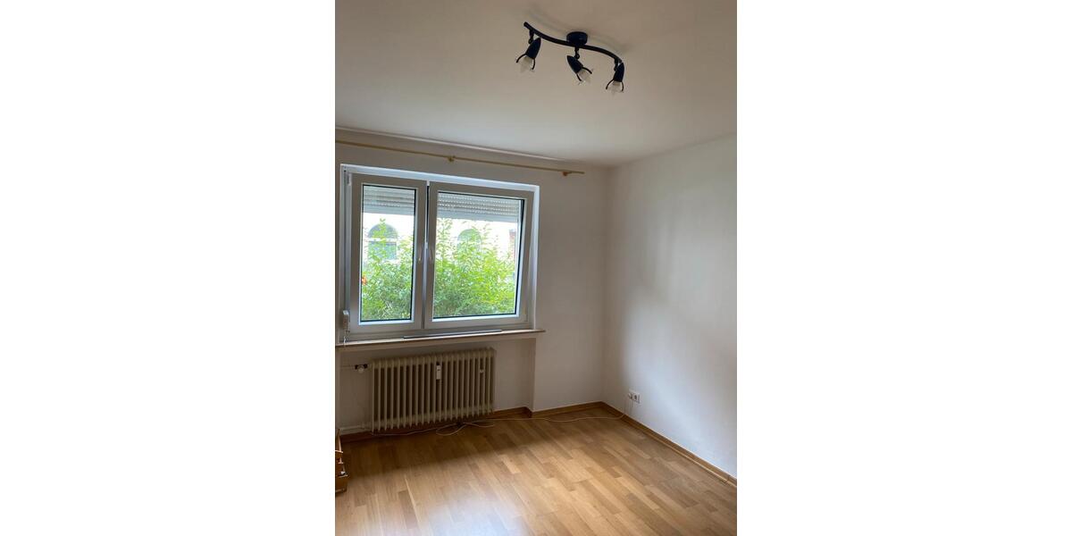 Wohnen auf Zeit Hannover Buchholz-Kleefeld - 16 Zimmer, 65 m&sup2;, 450&euro; | Angebot:24870641