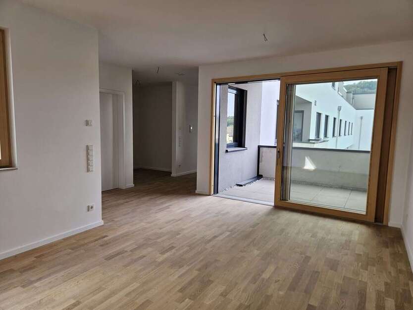 Wohnung zum Mieten in Königswinter 1.300 € 87.5 m²