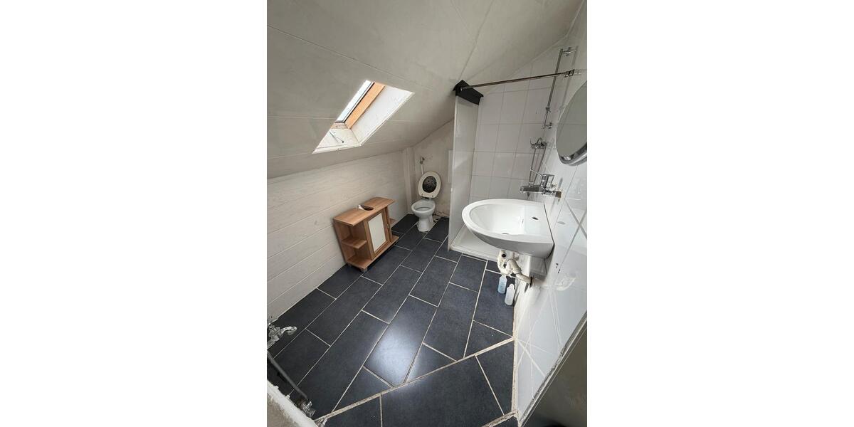 Dachgeschoßwohnung Völklingen - 3 Zimmer, 78 m&sup2;, 750&euro; | Angebot:26034284