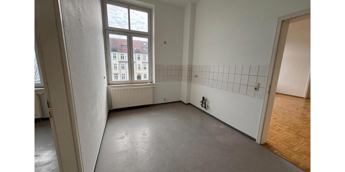 Etagenwohnung Greifswald - 3 Zimmer, 92 m&sup2;, 920&euro; | Angebot:26489172