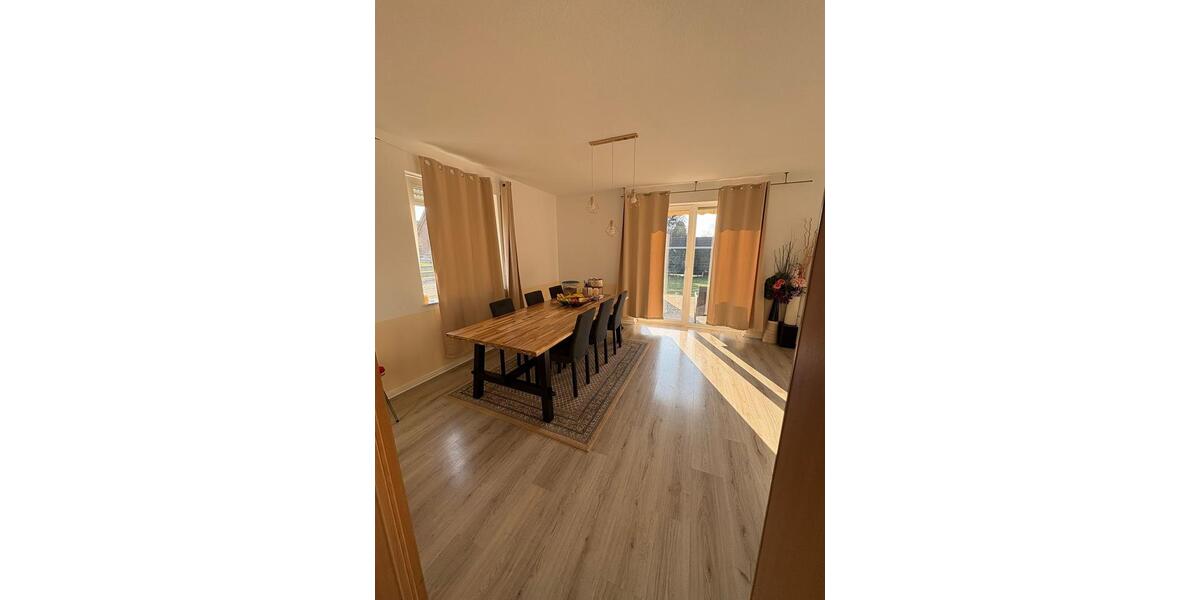 Doppelhaushälfte Bad Fallingbostel - 5 Zimmer, 135 m&sup2;, 1.200&euro; | Angebot:25856112