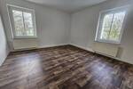 Etagenwohnung Braunsbedra - 3 Zimmer, 65 m&sup2;, 460&euro; | Angebot:26824584