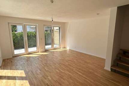 Haus zum Mieten in München 3.950 € 149.63 m²
