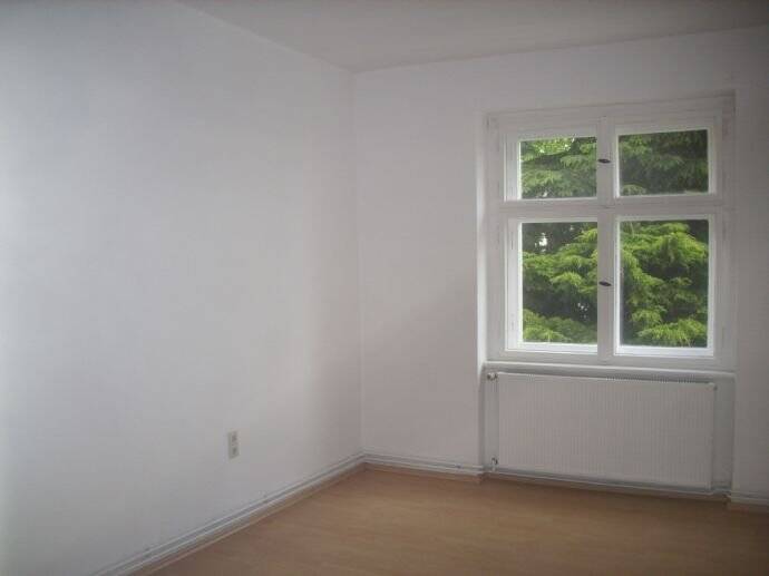 Etagenwohnung Görlitz Innenstadt - 3 Zimmer, 65 m&sup2;, 321&euro; | Angebot:26723957