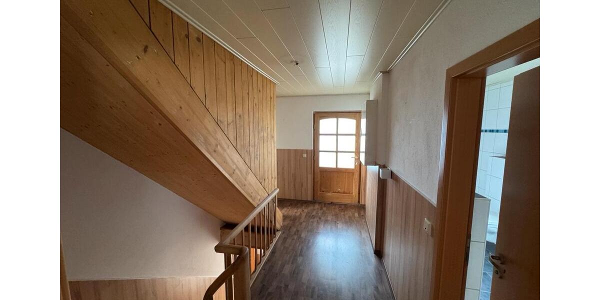Einfamilienhaus Hennef (Sieg) - 4 Zimmer, 146 m&sup2;, 1.250&euro; | Angebot:25261333