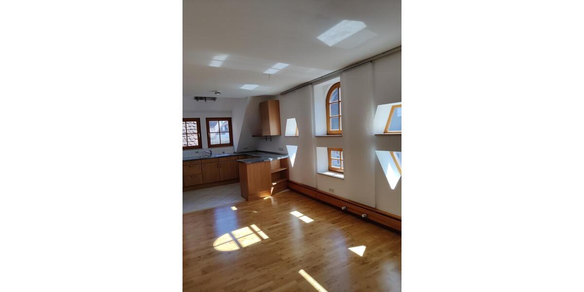 ***SCHÖNES WOHNEN IN DER ALTSTADT*** 3 zimmer