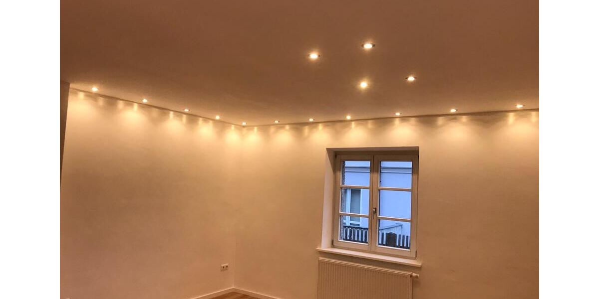 Renovierte Wohnung (Erstbezug Parterrre mit Garten und Balkon) 5 zimmer