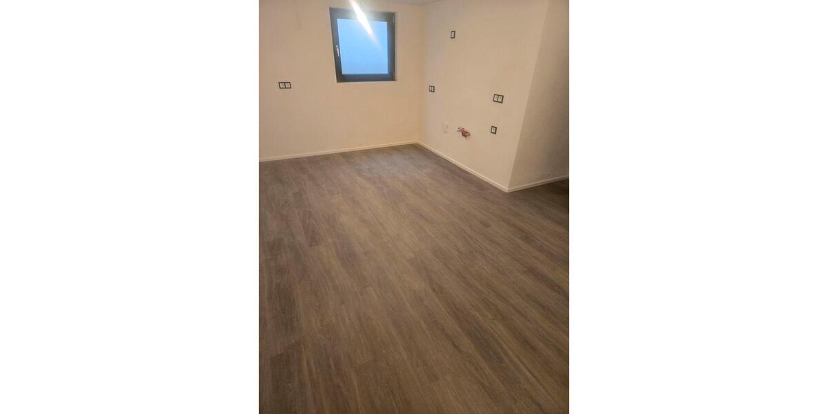 Erdgeschoßwohnung Zell am Harmersbach - 3 Zimmer, 110 m&sup2;, 950&euro; | Angebot:26588282
