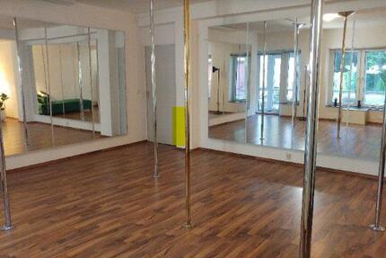 Moderne Büro-Praxis-Studiofläche in Düsseldorf-Hassels – 99 m² zimmer