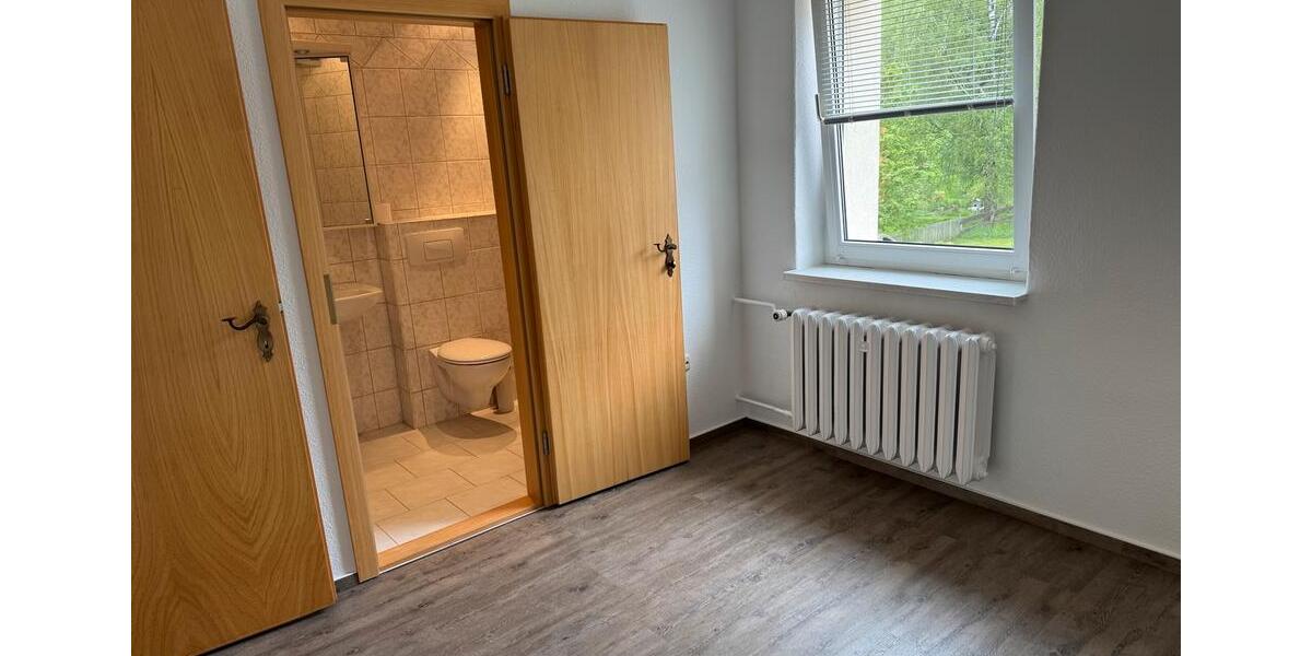 Erdgeschoßwohnung Jahnsdorf/Erzgebirge Erzgebirge - 2 Zimmer, 34 m&sup2;, 400&euro; | Angebot:26519791