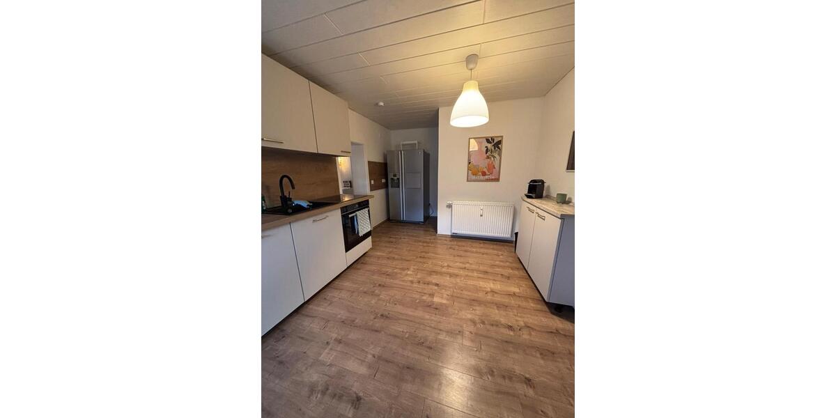 Wohnen auf Zeit Lünen Alstedde - 10 Zimmer, 177 m&sup2;, 15&euro; | Angebot:24789388
