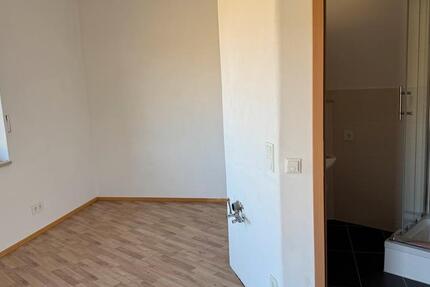 Wohnung Mainleus - 2 Zimmer, 65 m&sup2;, 520&euro; | Angebot:25497499
