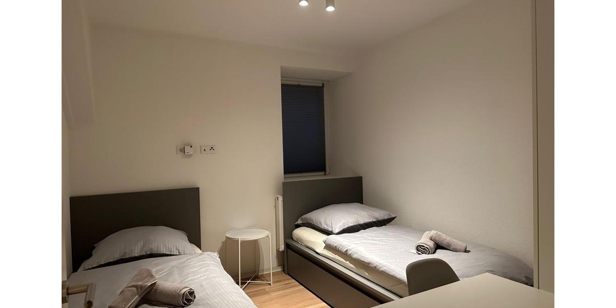 Wohnen auf Zeit Altbach - 5 Zimmer, 150 m&sup2;, 3.980&euro; | Angebot:26213591