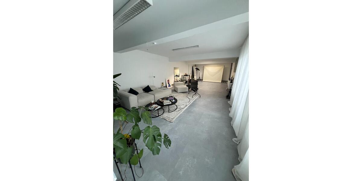 Wohnen auf Zeit Düsseldorf Stadtmitte - 2 Zimmer, 120 m&sup2;, 1.500&euro; | Angebot:25162307