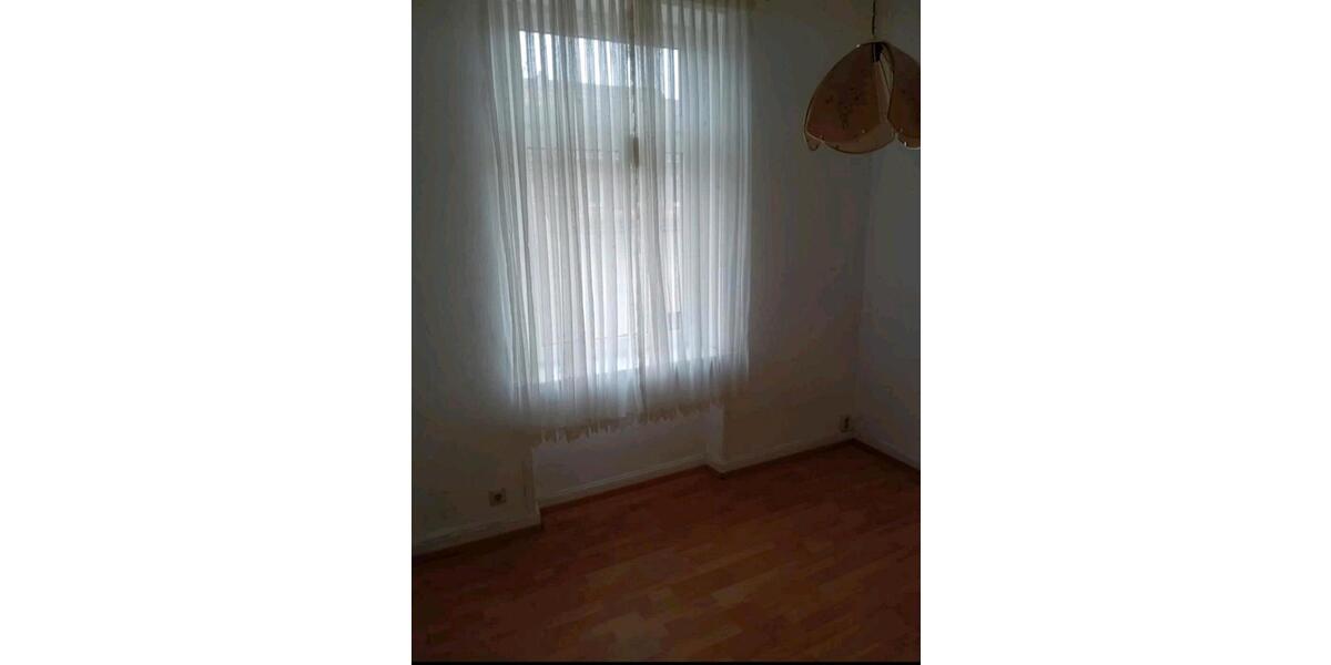 Etagenwohnung Pirmasens Niedersimten - 3 Zimmer, 83 m&sup2;, 670&euro; | Angebot:26545239