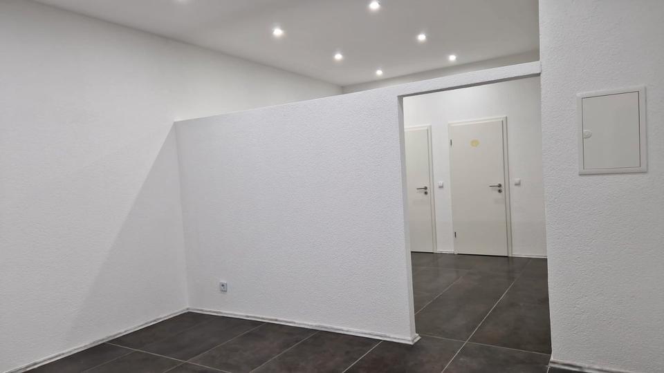 Erdgeschoßwohnung Neuwied Block - 1 Zimmer, 50 m&sup2;, 800&euro; | Angebot:26592183
