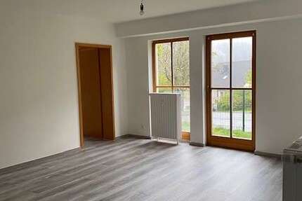 Wohnung Gummersbach Reininghausen - 2.5 Zimmer, 66 m&sup2;, 391&euro; | Angebot:27286393