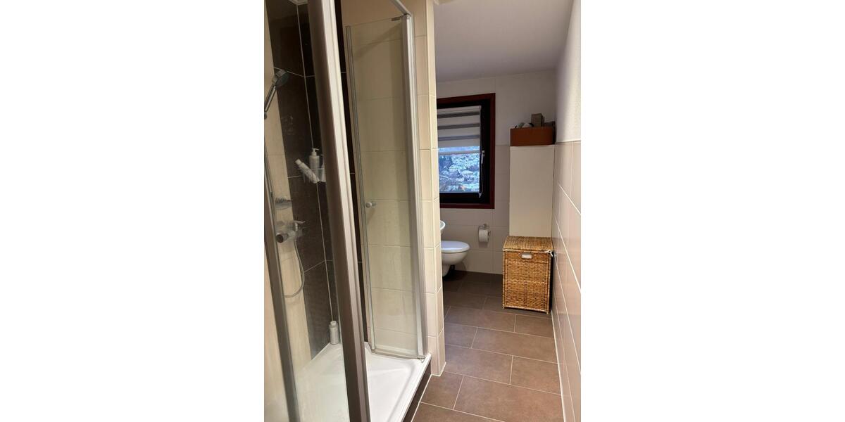 Dachgeschoßwohnung Schwalmstadt - 3 Zimmer, 55 m&sup2;, 440&euro; | Angebot:24572792