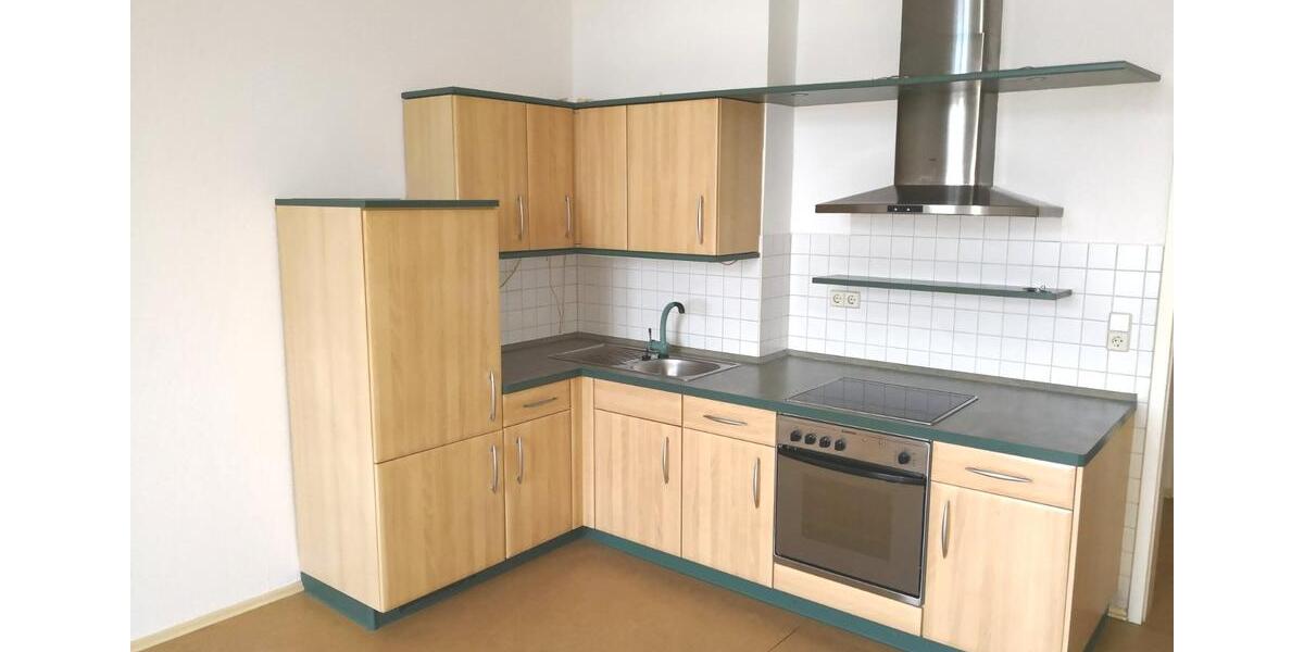 Dachgeschoßwohnung Bernburg (Saale) - 2 Zimmer, 44 m&sup2;, 295&euro; | Angebot:25784782