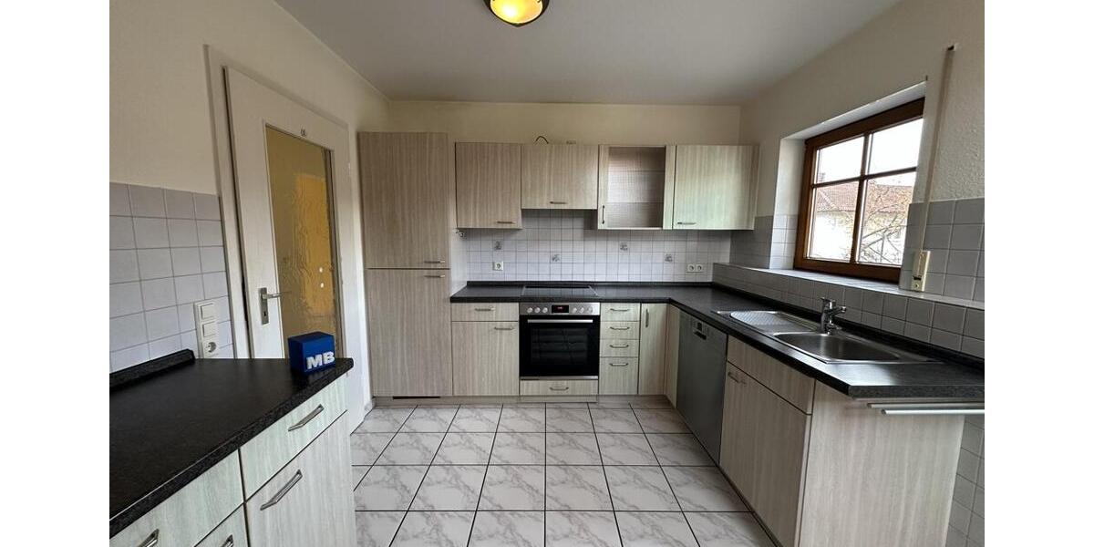 Etagenwohnung Albstadt Gemarkung Onstmettingen - 3 Zimmer, 85 m&sup2;, 770&euro; | Angebot:25851407