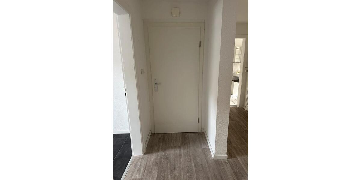 Dachgeschoßwohnung Ennepetal - 3 Zimmer, 75 m&sup2;, 800&euro; | Angebot:24791759