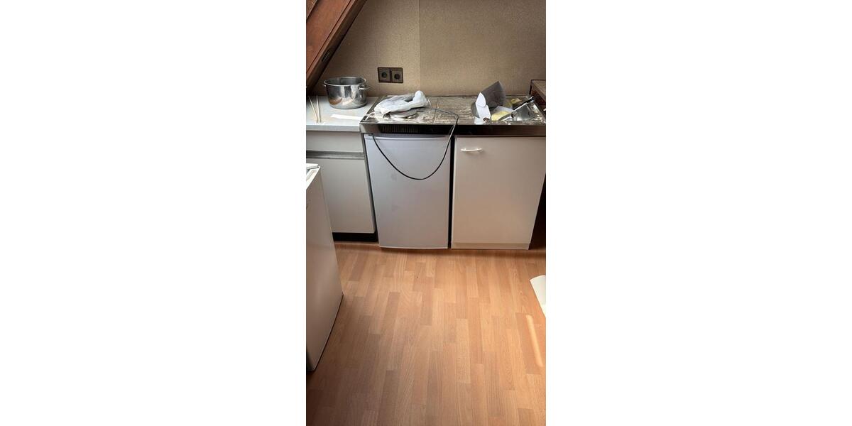 Etagenwohnung Siegburg - 4 Zimmer, 80 m&sup2;, 30&euro; | Angebot:26573031
