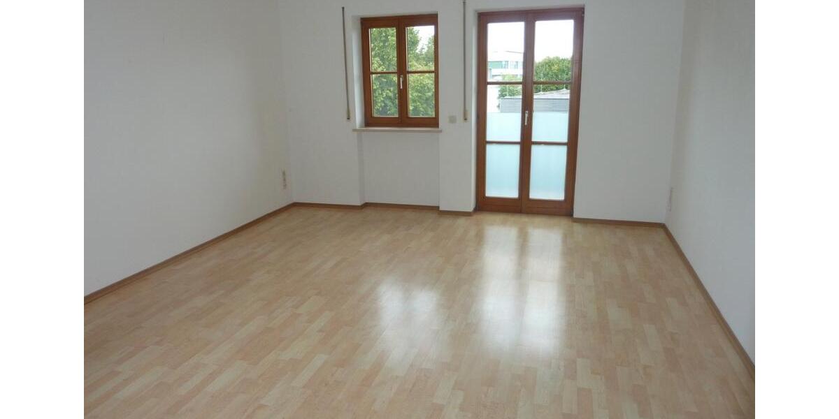 Etagenwohnung Kösching - 3 Zimmer, 83 m&sup2;, 900&euro; | Angebot:26538663