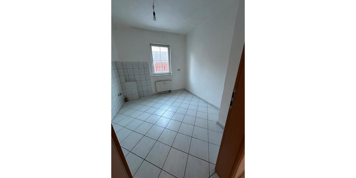 Erdgeschoßwohnung Rottenburg am Neckar - 3 Zimmer, 70 m&sup2;, 900&euro; | Angebot:25057551