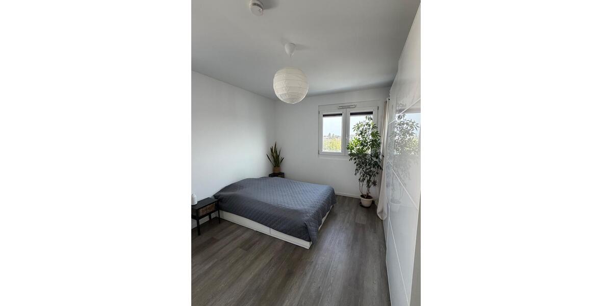 Wohnen auf Zeit Wesseling - 3 Zimmer, 80 m&sup2;, 2.450&euro; | Angebot:25982241