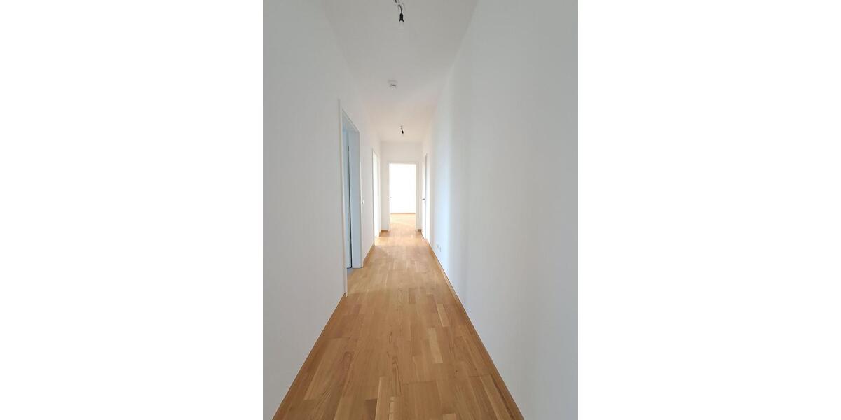 Erdgeschoßwohnung Peine - 3 Zimmer, 89 m&sup2;, 1.070&euro; | Angebot:24149505