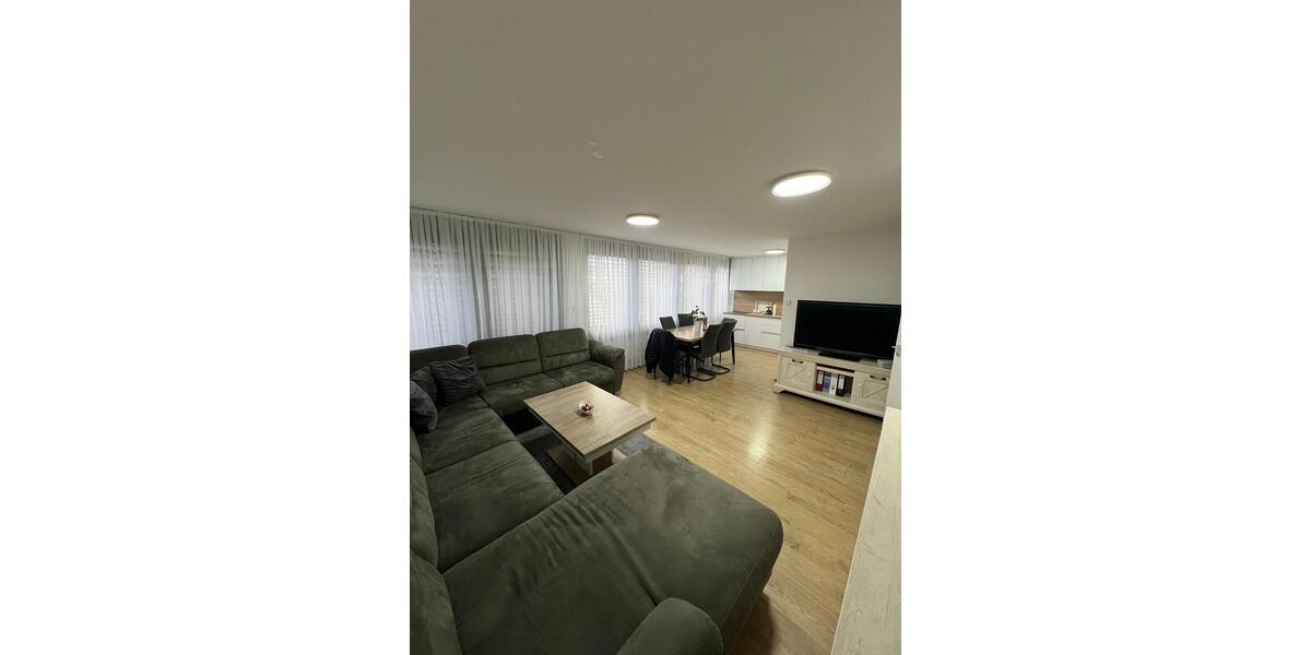 Etagenwohnung Wernau (Neckar) - 3 Zimmer, 80 m&sup2;, 1.550&euro; | Angebot:26639113