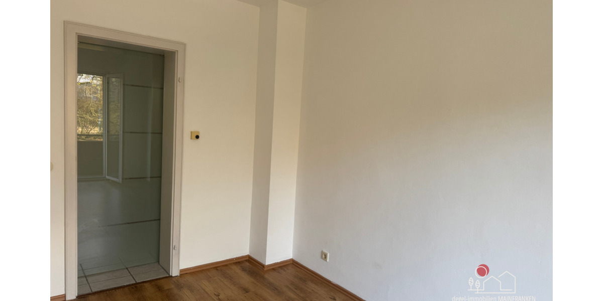 Etagenwohnung Schweinfurt Nordwestlicher Stadtteil - 4 Zimmer, 84 m&sup2;, 820&euro; | Angebot:25796508