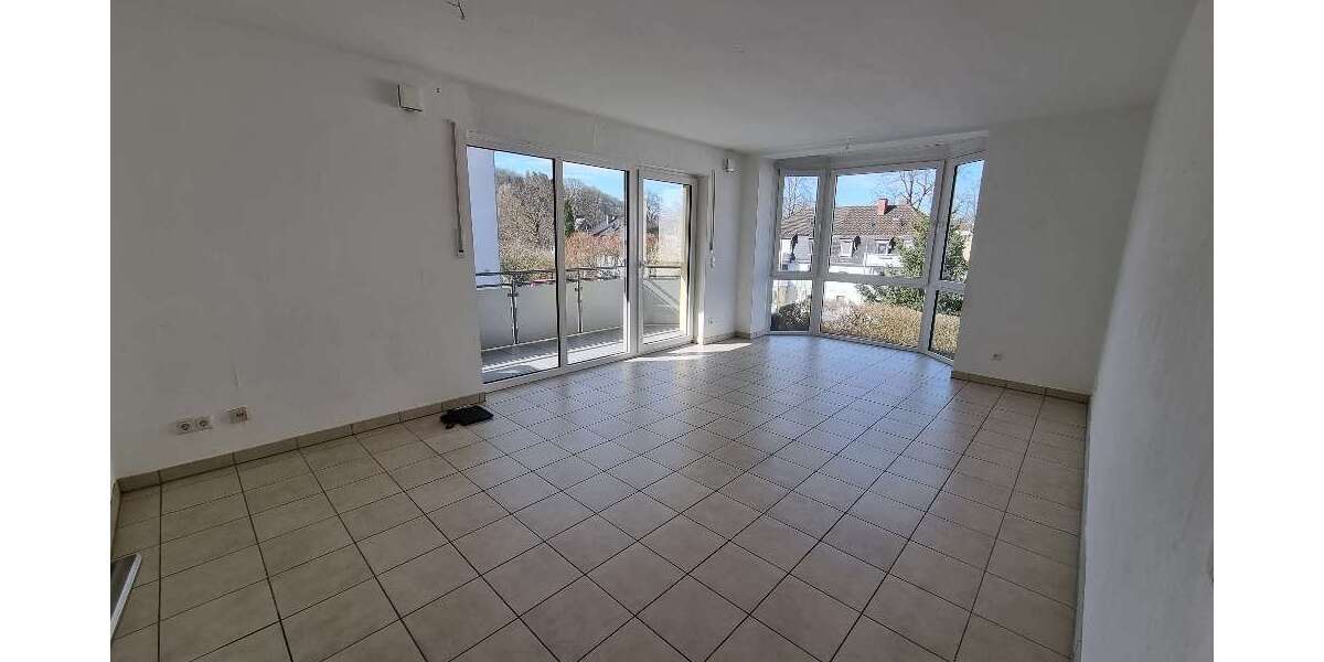 Etagenwohnung Siegen Kaan-Marienborn - 3 Zimmer, 84 m&sup2;, 752&euro; | Angebot:26985525