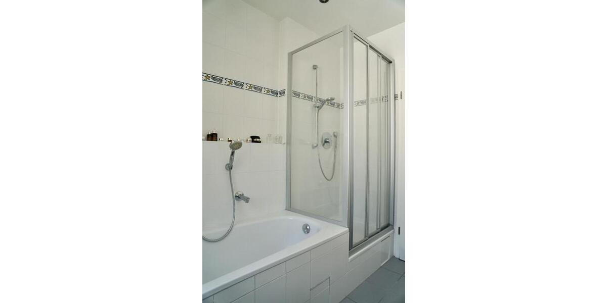 Etagenwohnung München Ramersdorf-Perlach - 3 Zimmer, 70 m&sup2;, 1.300&euro; | Angebot:26699858