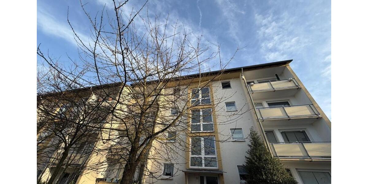 Eine sehr schöne helle Wohnung 2 zimmer