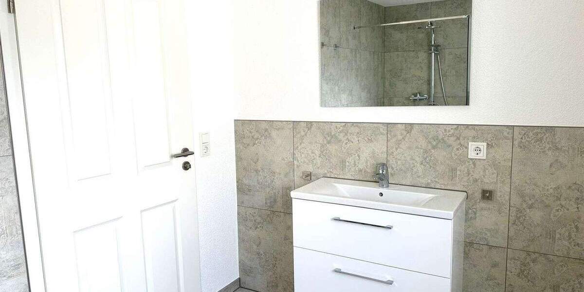 Einfamilienhaus Wadgassen - 5 Zimmer, 110 m&sup2;, 1.190&euro; | Angebot:24723505