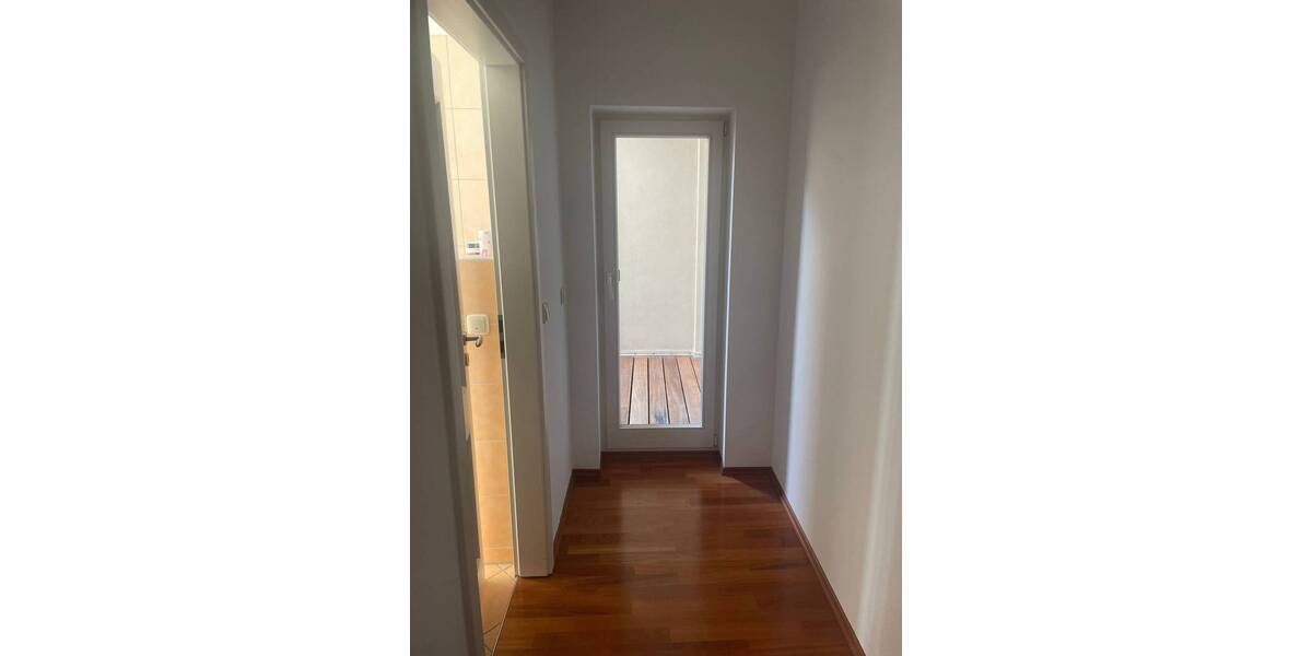 Etagenwohnung Erfurt Altstadt - 2 Zimmer, 92 m&sup2;, 1.112&euro; | Angebot:25262711