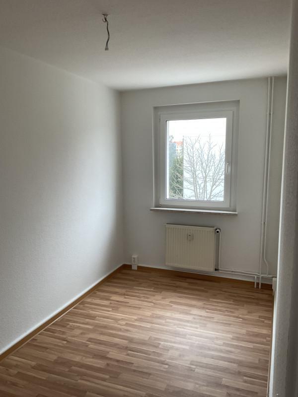 schnell sein! neu renovierte 2,5-Raumwohnung zu vermieten zimmer