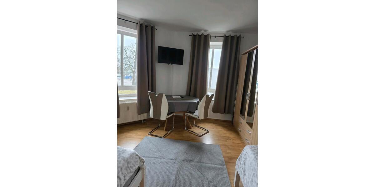 Wohnen auf Zeit Zwickau - 2 Zimmer, 52 m&sup2;, 10&euro; | Angebot:25419215