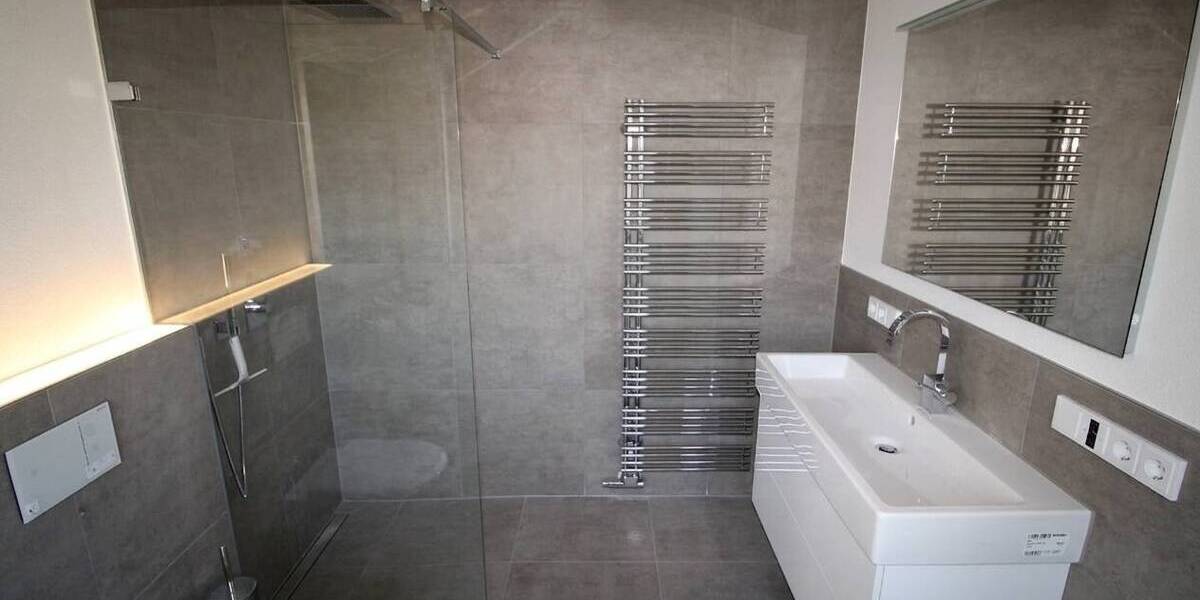 Etagenwohnung Neumarkt in der Oberpfalz Neumarkt - 3 Zimmer, 114 m&sup2;, 1.250&euro; | Angebot:26568550